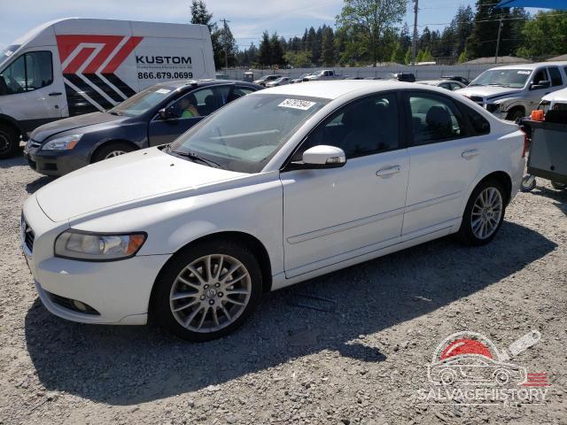 YV1672MS9B2549498 2011 VOLVO S40 photo no. 14