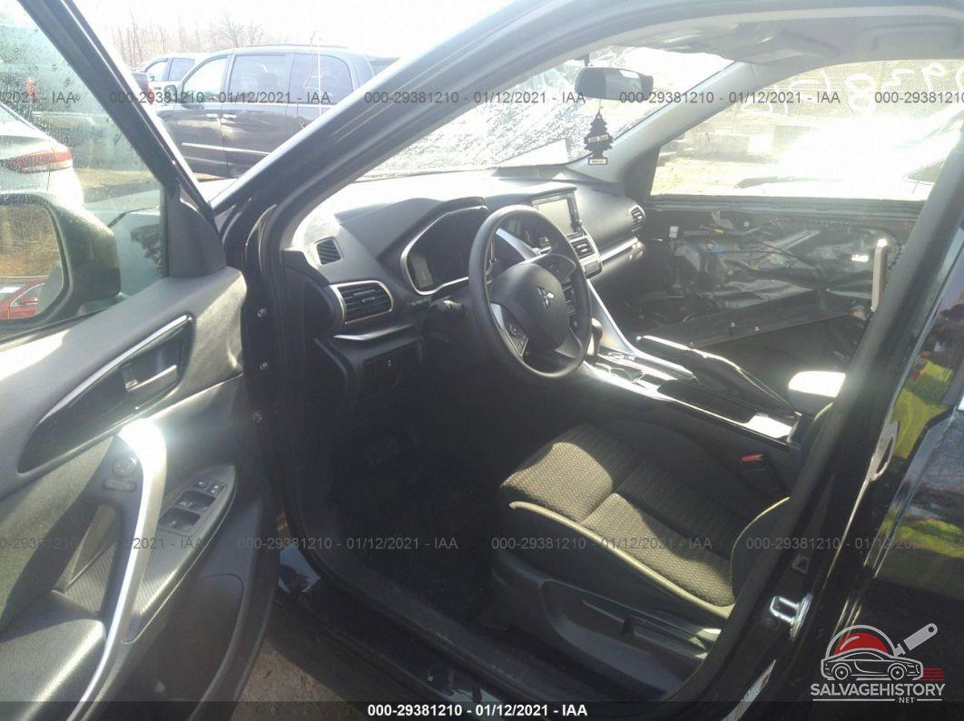 JA4AT3AA5KZ033346 2019 MITSUBISHI ECLIPSE CROSS photo no. 5