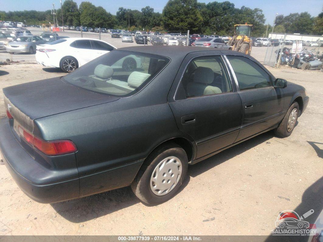 4T1BG22K1WU231226 1998 TOYOTA CAMRY photo no. 4