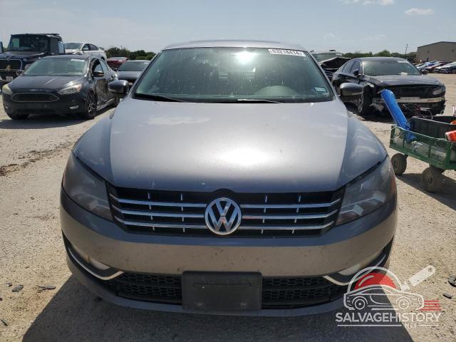 1VWBN7A3XDC052264 2013 VOLKSWAGEN PASSAT photo no. 5