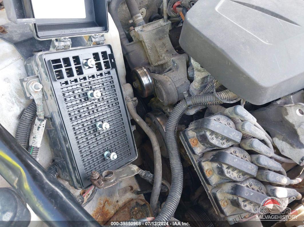 2G2WS542841210275 2004 PONTIAC GRAND PRIX photo no. 6
