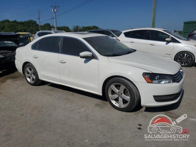 1VWBH7A30DC057643 2013 VOLKSWAGEN PASSAT photo no. 4