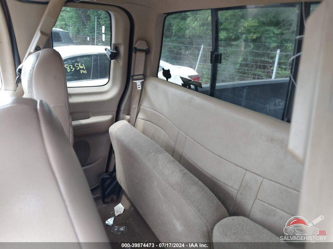 2FTRX17L2YCA65509 2000 FORD F-150 photo no. 8