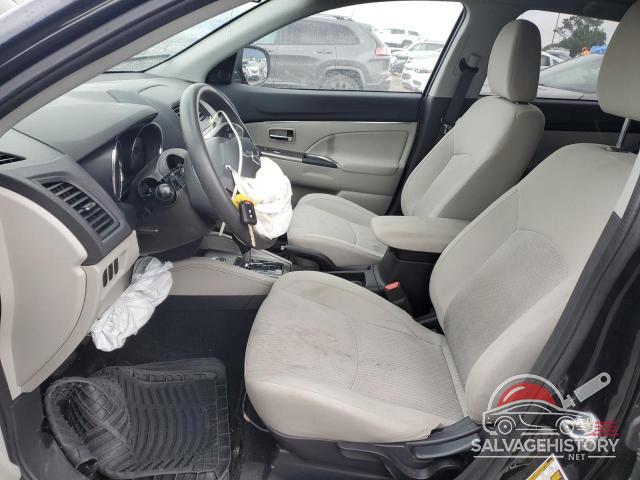 JA4AR3AU4JZ012009 2018 MITSUBISHI OUTLANDER photo no. 7