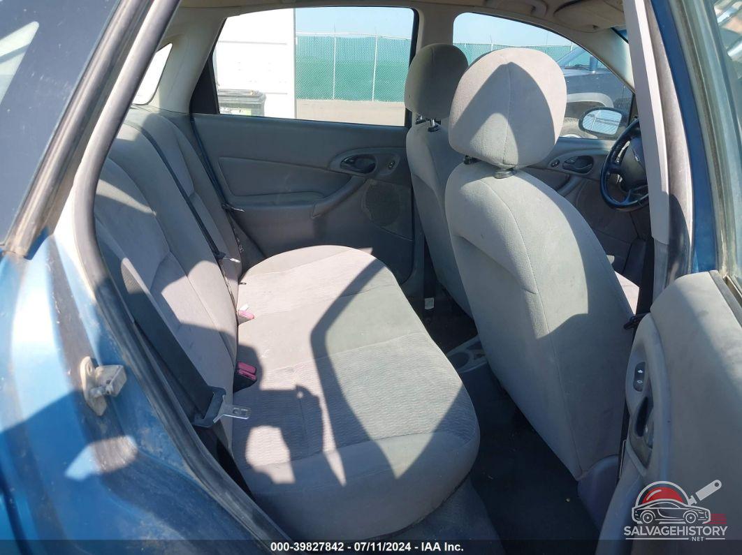 1FAFP34361W366898 2001 FORD FOCUS photo no. 8