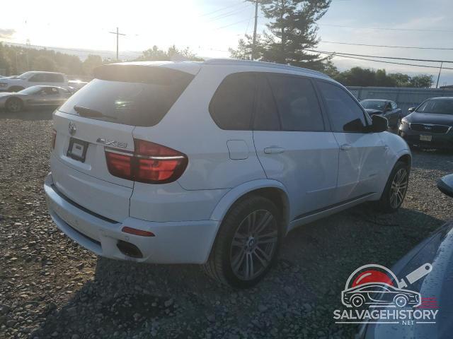 5UXZV8C58BL418191 2011 BMW X5 photo no. 3