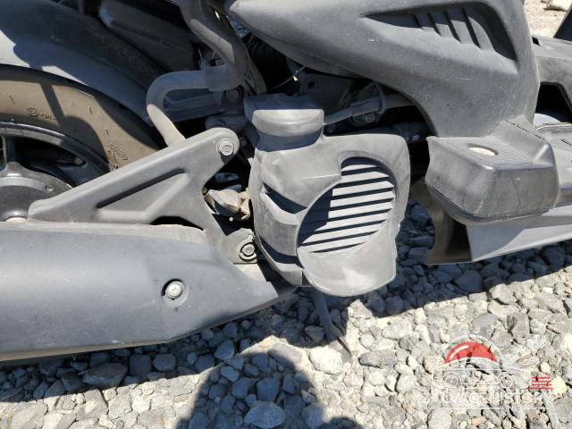 RKRSA43A4JA125427 2018 YAMAHA SCOOTER photo no. 11