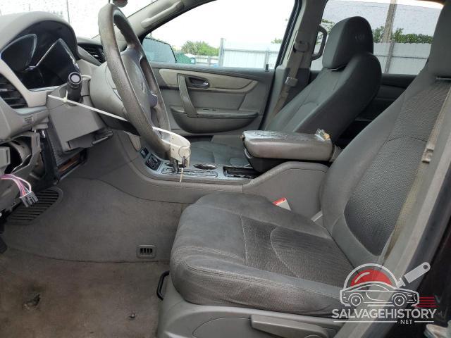 1GNKRFED2HJ310659 2017 CHEVROLET TRAVERSE photo no. 7