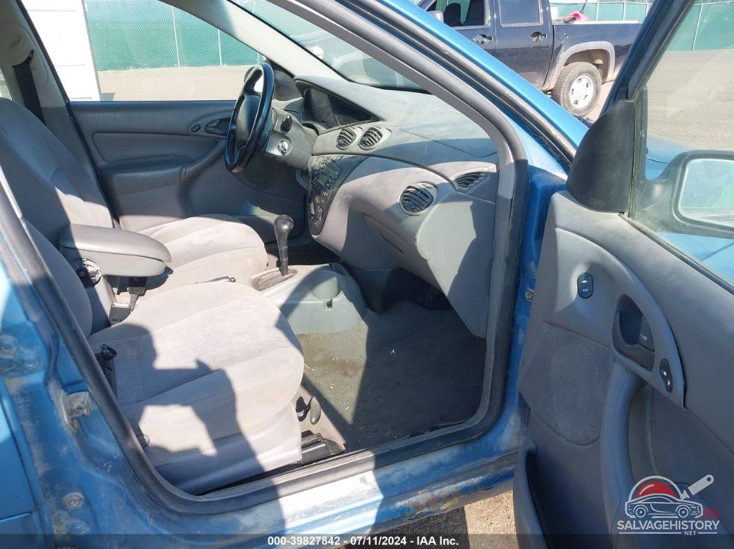 1FAFP34361W366898 2001 FORD FOCUS photo no. 5