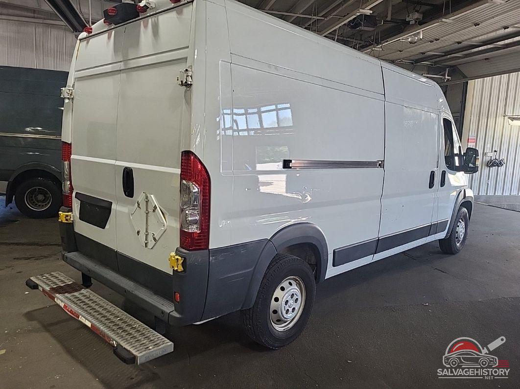 3C6TRVDG9EE115936 2014 RAM PROMASTER 2500 photo no. 4