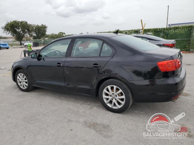 3VWDX7AJ5CM323732 2012 VOLKSWAGEN JETTA photo no. 2