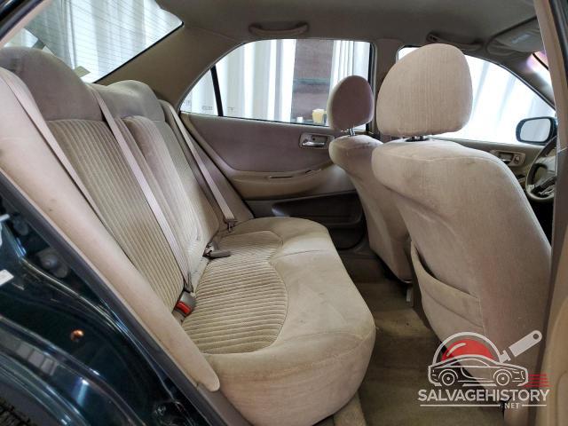 1HGCG564XWA213266 1998 HONDA ACCORD photo no. 10