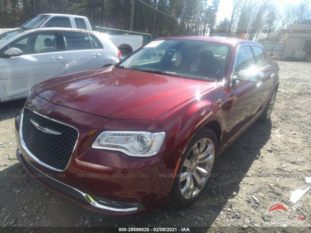 2C3CCAEG5KH585824 2019 CHRYSLER 300 photo no. 2