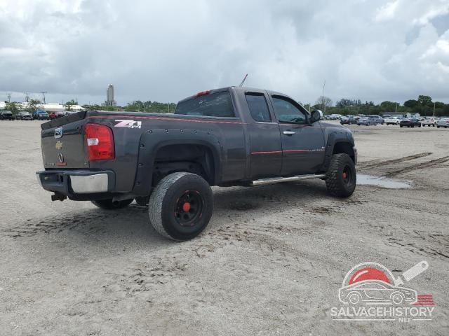 1GCSCPEX5AZ165280 2010 CHEVROLET ALL Models photo no. 3