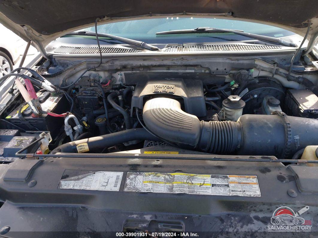 1FMPU16L0YLB78135 2000 FORD EXPEDITION photo no. 10