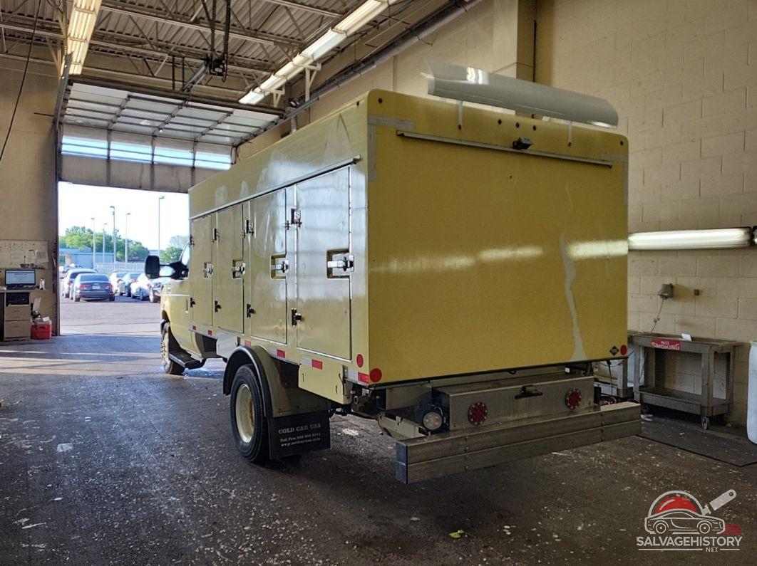 1FDXE4FS0JDC17473 2018 FORD ECONOLINE photo no. 8
