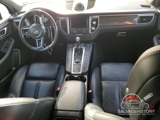 WP1AB2A56GLB48617 2016 PORSCHE MACAN photo no. 8