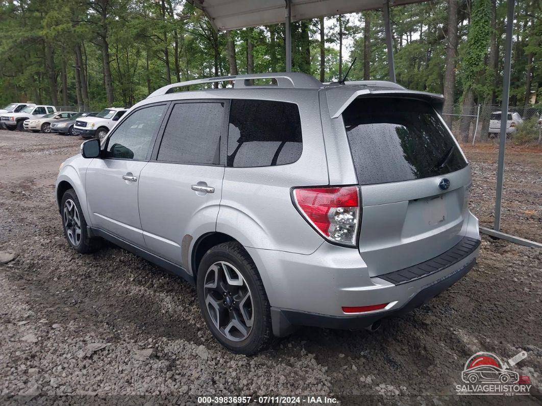 JF2SHGGC6BH750082 2011 SUBARU FORESTER photo no. 3