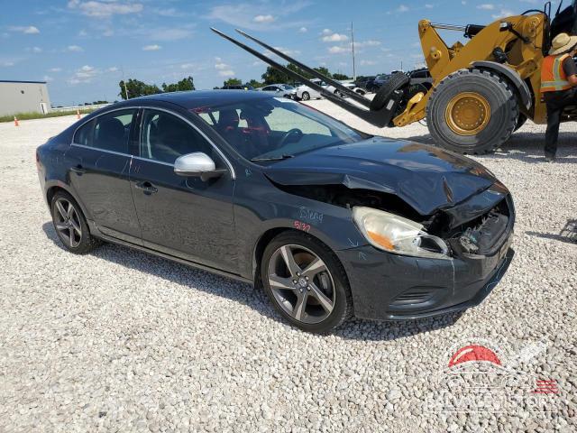 YV1902FH6D2200949 2013 VOLVO S60 photo no. 4