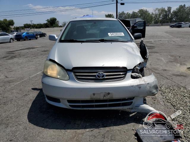 2T1BR32E74C315527 2004 TOYOTA COROLLA photo no. 5