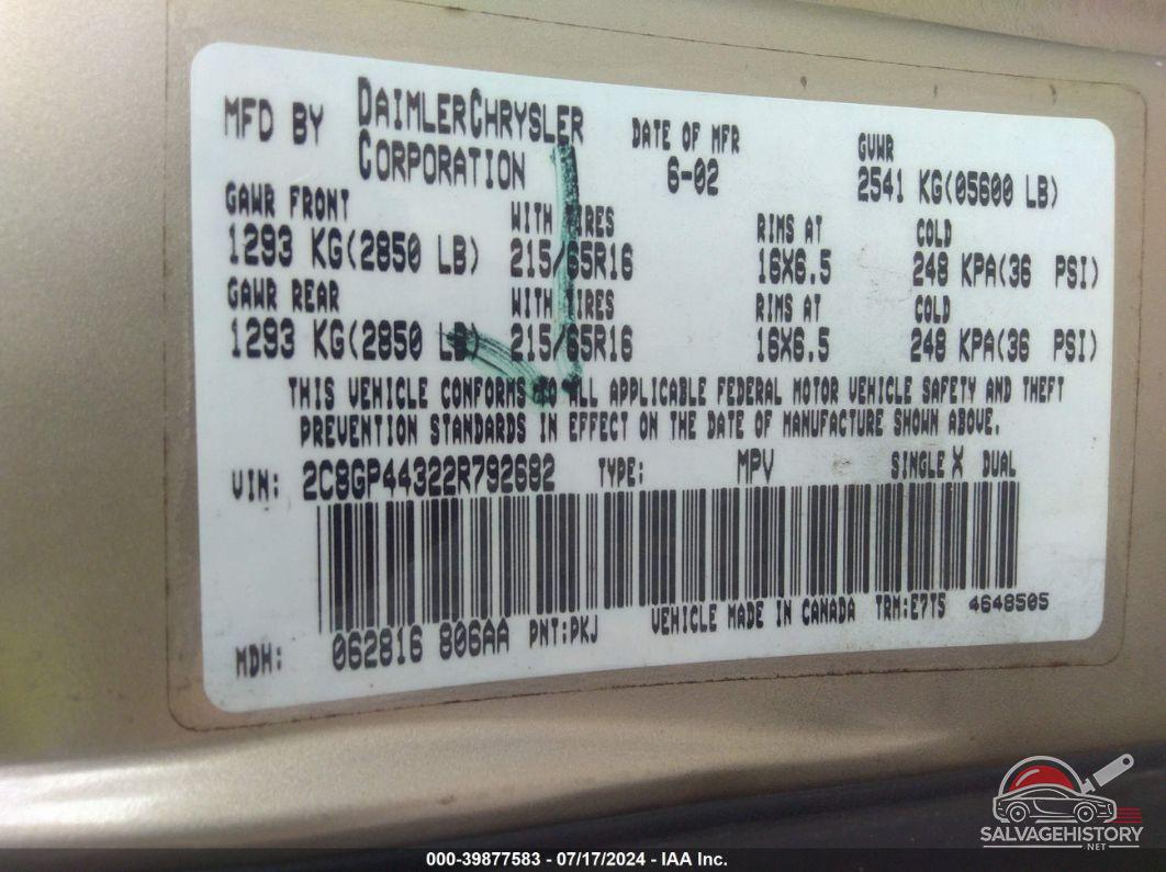 2C8GP44322R792682 2002 CHRYSLER TOWN & COUNTRY photo no. 9