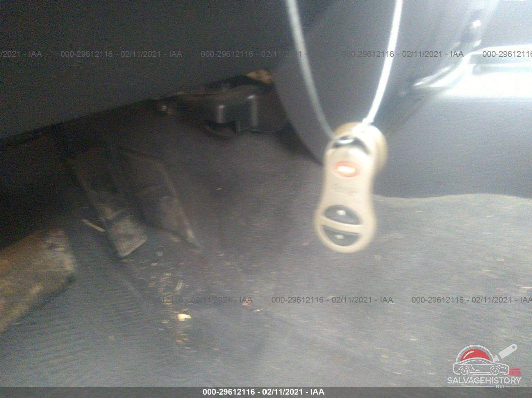 1J4GW48N11C558678 2001 JEEP GRAND CHEROKEE photo no. 11