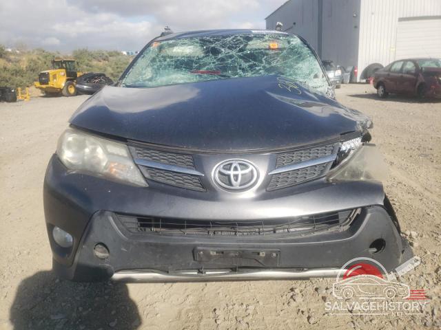 JTMRFREV0FD140260 2015 TOYOTA RAV4 XLE photo no. 5