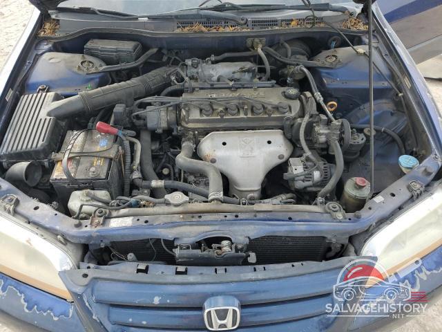 JHMCF86491C000758 2001 HONDA ACCORD photo no. 11