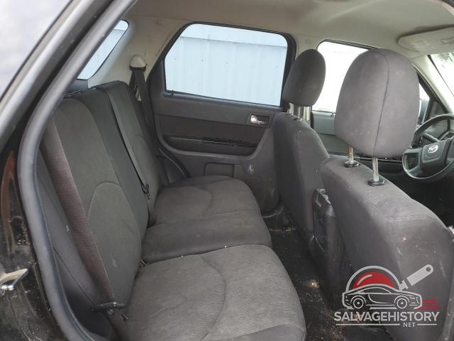 4F2CY0C72AKM00338 2010 MAZDA TRIBUTE photo no. 11