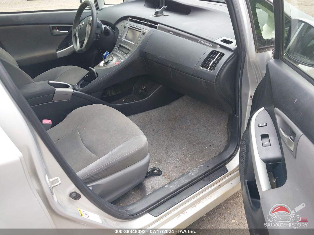 JTDKN3DP0C3011232 2012 TOYOTA PRIUS PLUG-IN photo no. 5