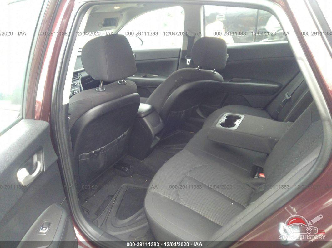5XXGT4L35JG259585 2018 KIA OPTIMA photo no. 8