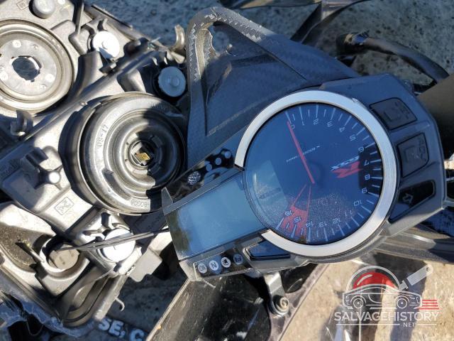 JS1GR7MA2G2101372 2016 SUZUKI GSXR750 photo no. 7