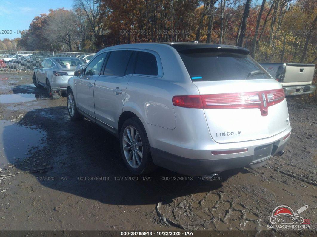 2LMHJ5AT2ABJ18461 2010 LINCOLN MKT photo no. 3