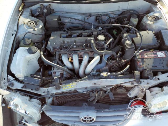 1NXBR12EX2Z634789 2002 TOYOTA COROLLA photo no. 11
