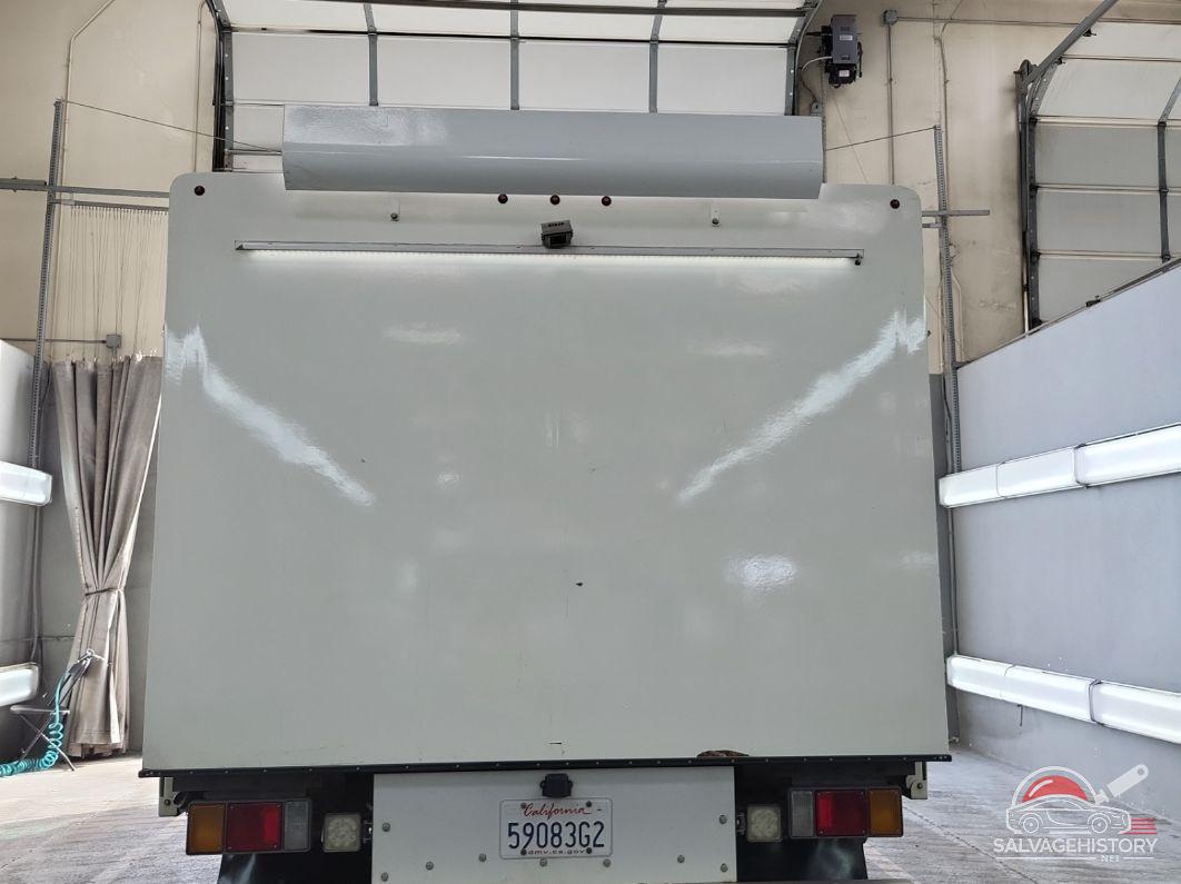 54DC4W1C6HS800908 2017 ISUZU NPR HD GAS REG photo no. 4
