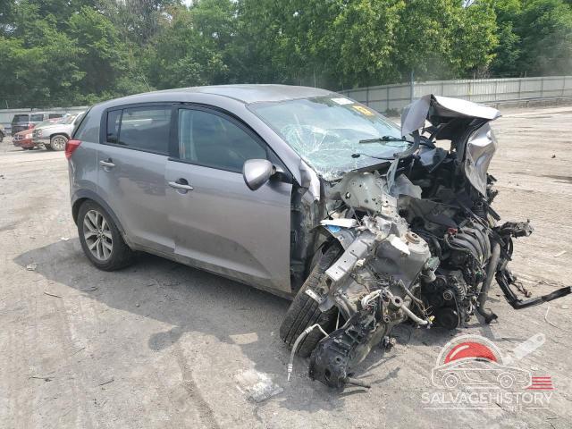 KNDPBCAC8G7853010 2016 KIA SPORTAGE photo no. 4
