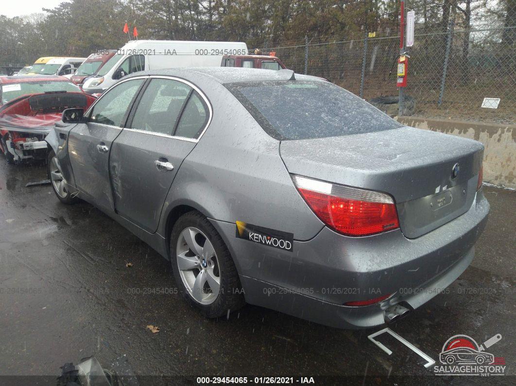 WBANA73574B800563 2004 BMW 5 SERIES/5-SERIES photo no. 3