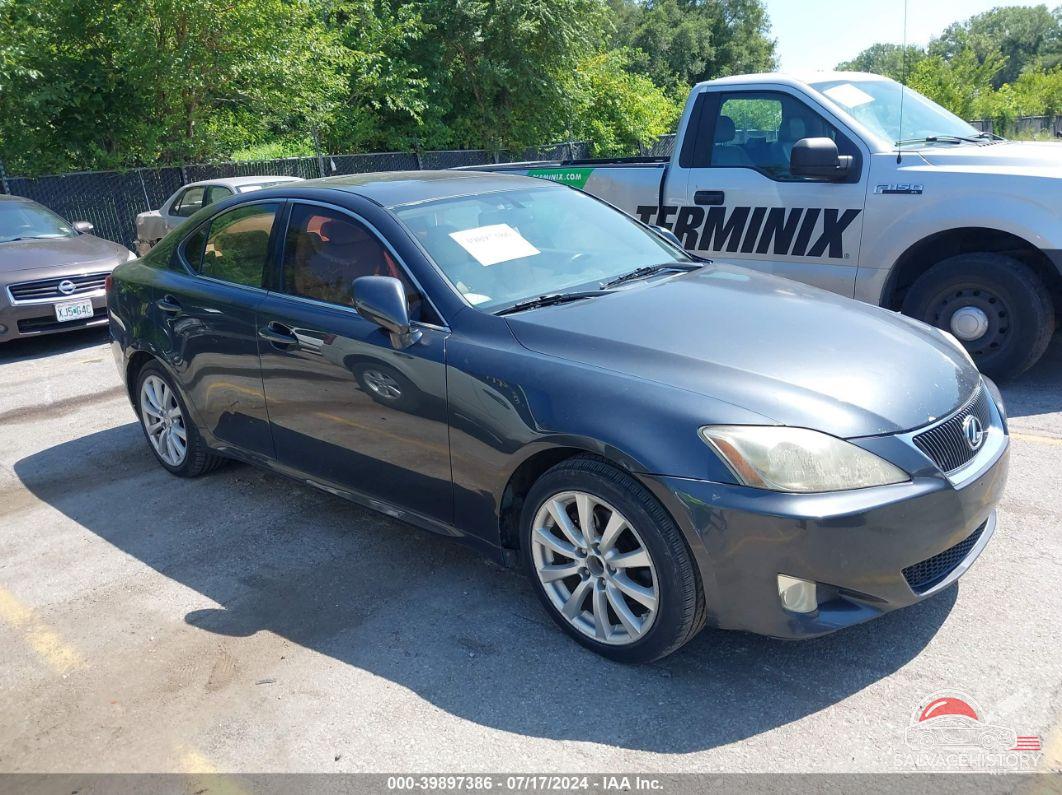 JTHBK262465016428 2006 LEXUS IS 250 photo no. 3