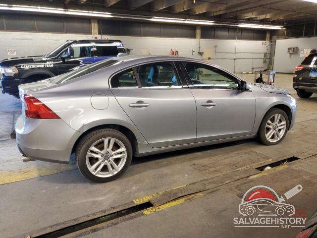 YV1612FS3D2199139 2013 VOLVO S60 photo no. 3