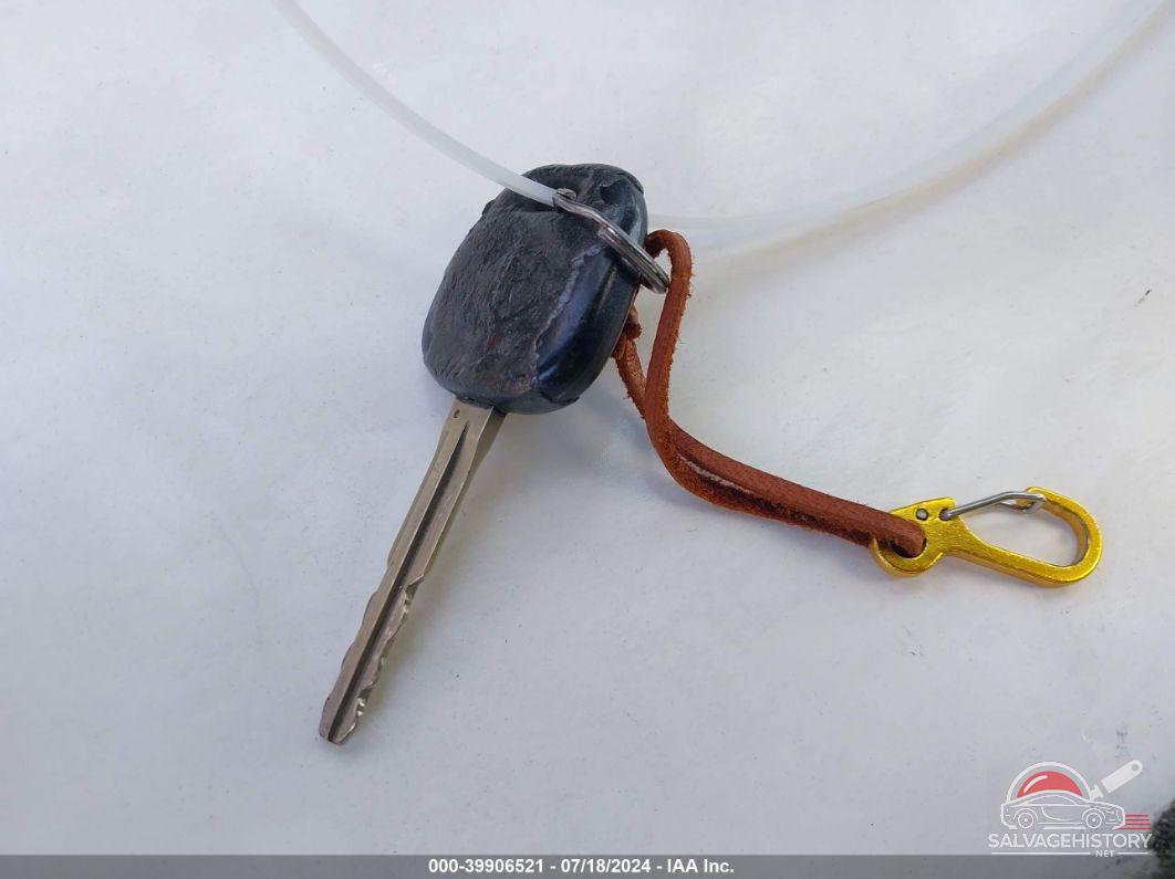 2T1KR32E57C661564 2007 TOYOTA MATRIX photo no. 11