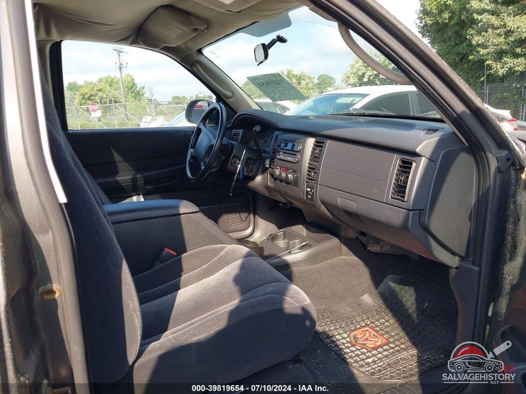 1B7FL16XX2S655642 2002 DODGE DAKOTA photo no. 5