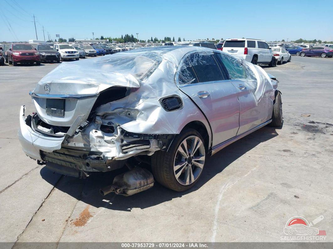 55SWF4JB8GU174375 2016 MERCEDES-BENZ C 300 photo no. 4