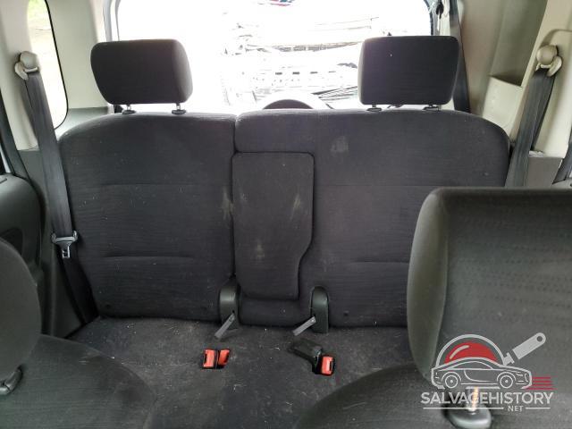 JN8AZ2KR3BT207327 2011 NISSAN CUBE photo no. 10