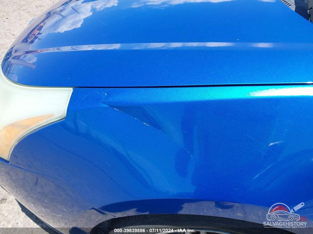 1FAHP3FN0AW137513 2010 FORD FOCUS photo no. 6