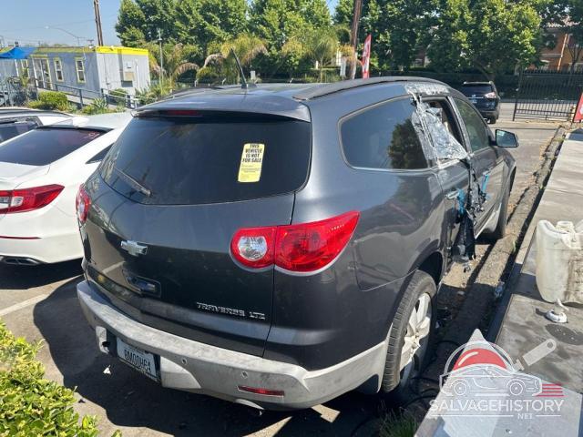 1GNKVLED1BJ366092 2011 CHEVROLET TRAVERSE photo no. 6