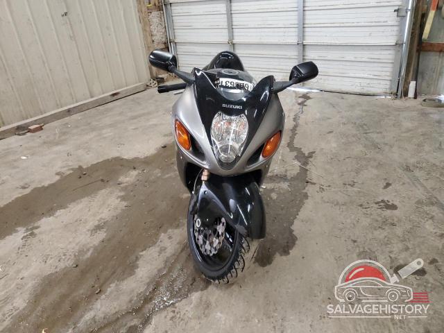 JS1GW71A212101537 2001 SUZUKI GSX1300 R photo no. 2