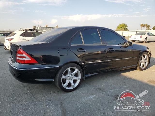 WDBRF52H77F926651 2007 MERCEDES-BENZ C-CLASS photo no. 3