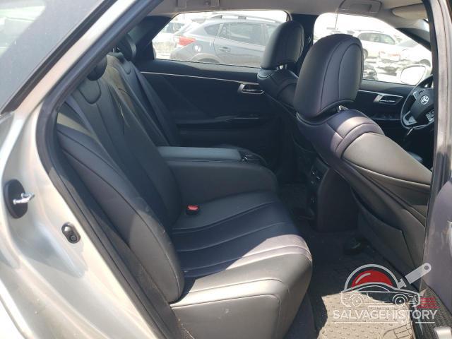 JTDBVRBD2JA004366 2018 TOYOTA MIRAI photo no. 10