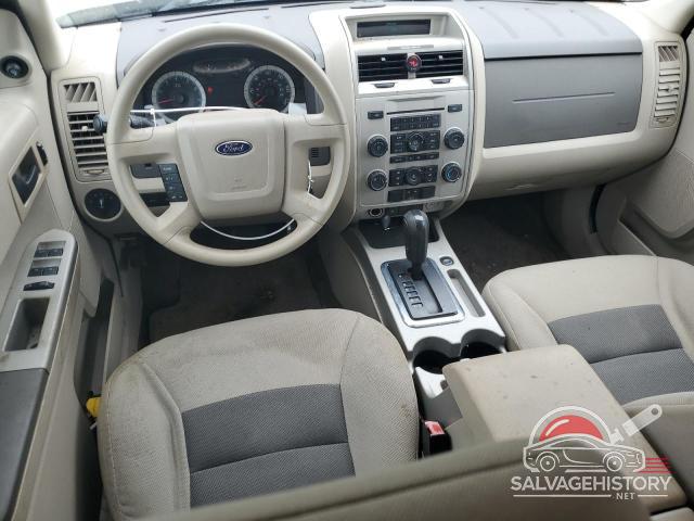 1FMCU03Z18KD92641 2008 FORD ESCAPE photo no. 8