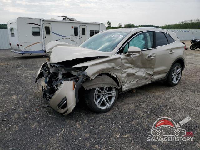 5LMCJ3D95HUL15538 2017 LINCOLN MKC photo no. 8